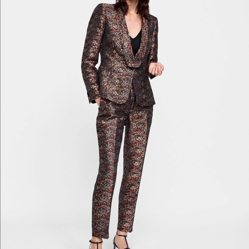 NWOT Zara Floral Jacquard Blazer
